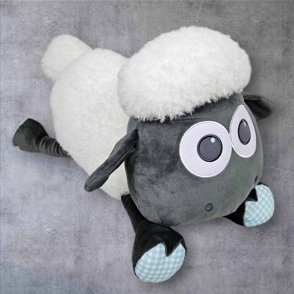 NWT Large Shaun The Sheep Laying Down Plush Aardman Animations Stuffed Toy 21"‎